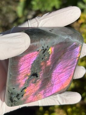 Sunset Labradorite Crystal Freeform Cut-base Freestanding
